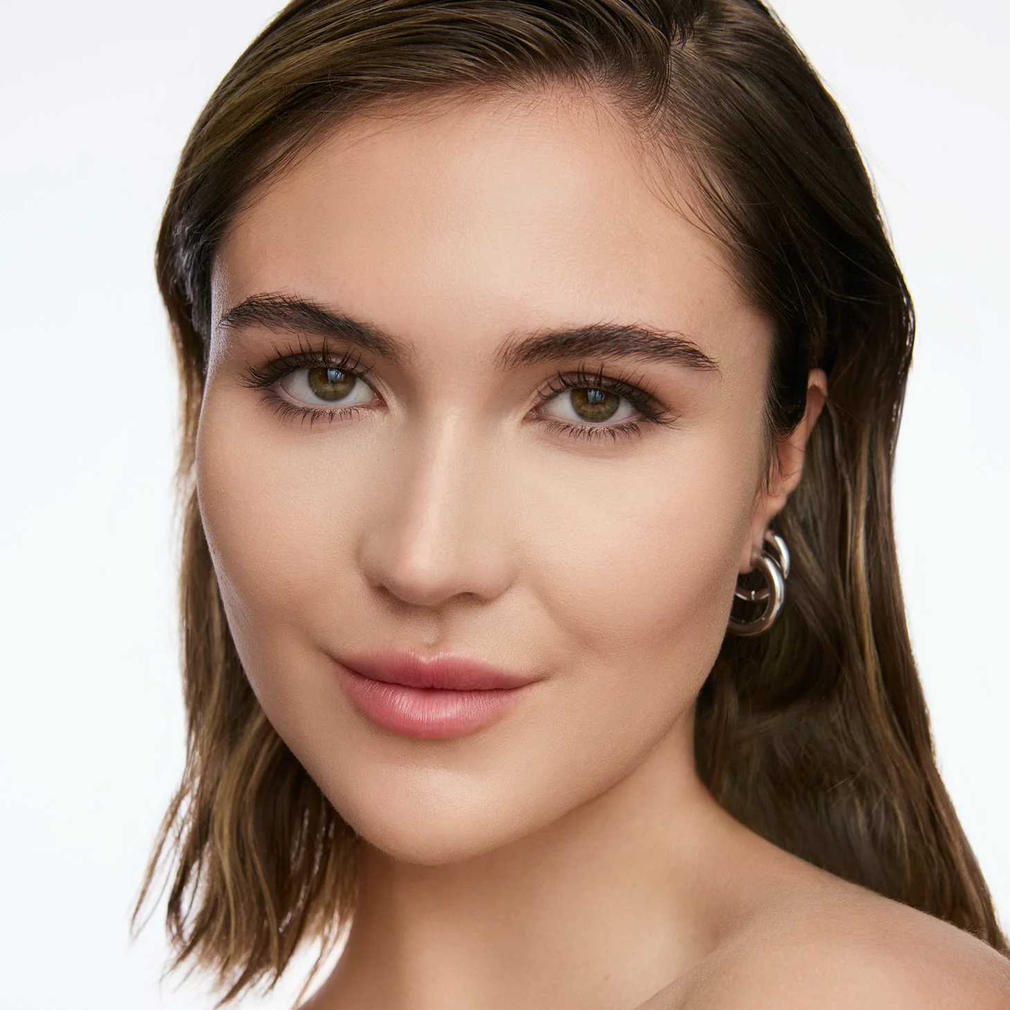 Hyper Bond All-Day Stay Serum Foundation - Image 27