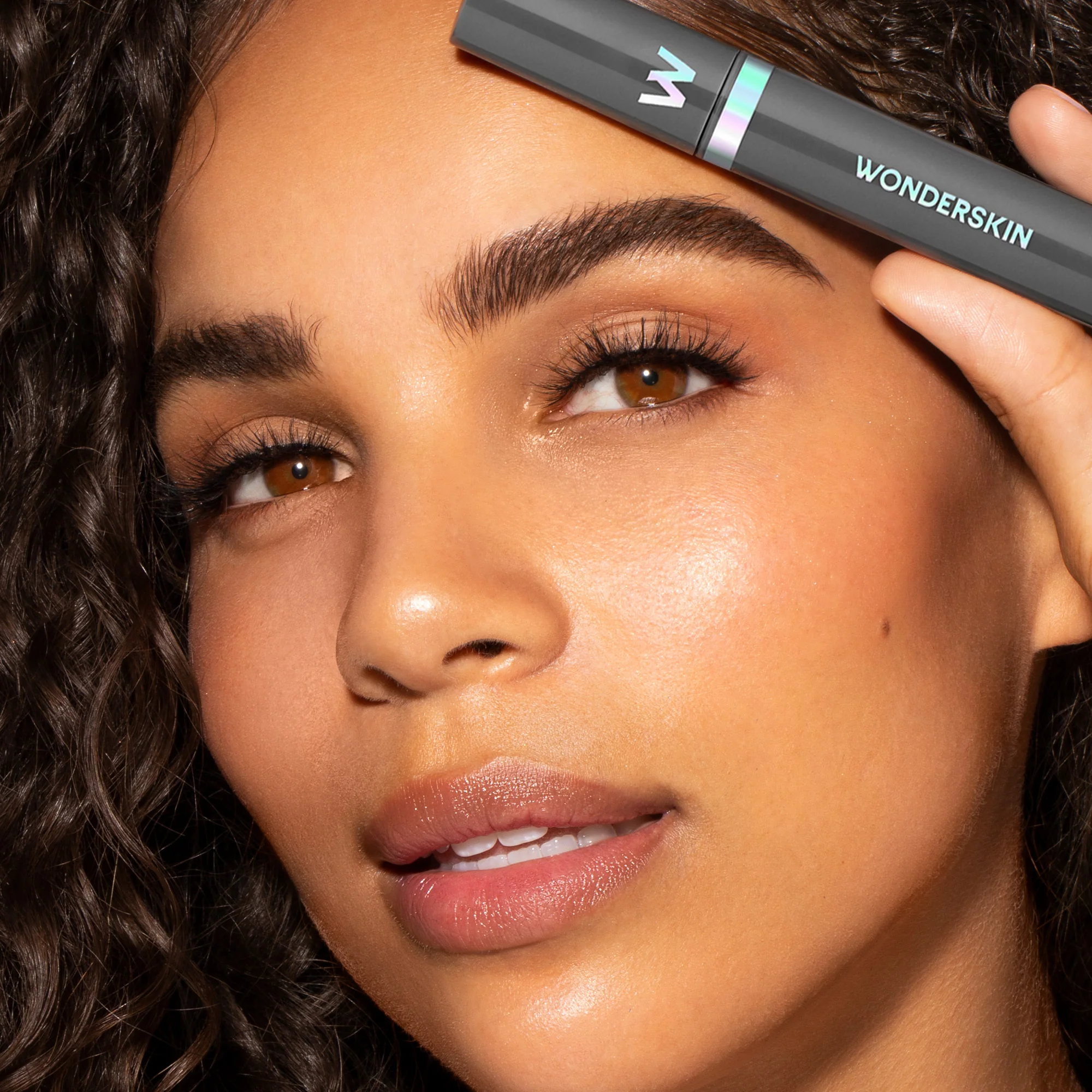 WONDER BLADING Dream Brow Gel-Serum - Image 15